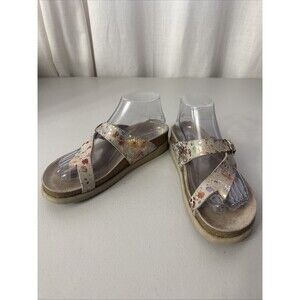 Mephisto Helen Thong Sandals in Paint Fog Pattern Size 7 - 7.5 (37)